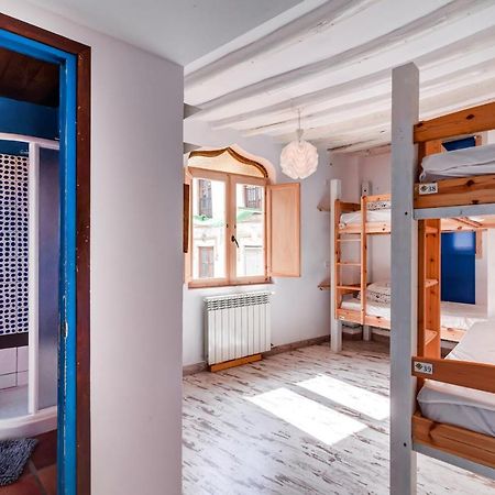 Makuto Coliving House Hostel Гранада Екстериор снимка